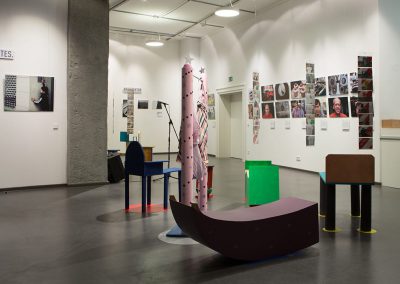 Kreuzberg hockt / exhibition
